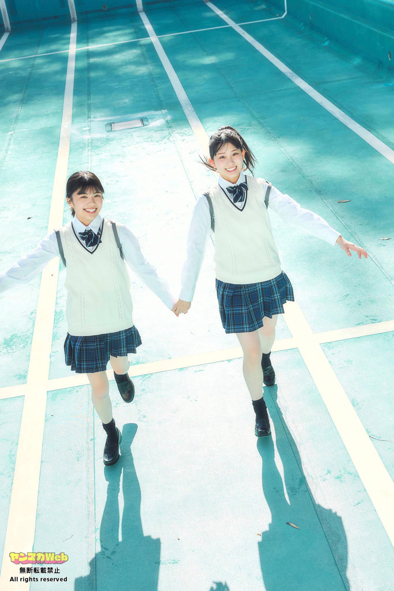 松田実桜、西尾希美（C）高橋慶佑／ヤンマガWeb