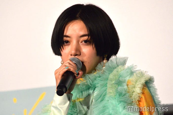 歌を披露するELAIZA(池田エライザ)(C)モデルプレス