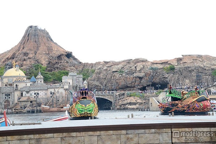 「ザ・ヴィランズ・ワールド」