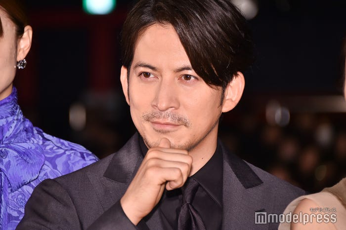 岡田准一 (C)モデルプレス