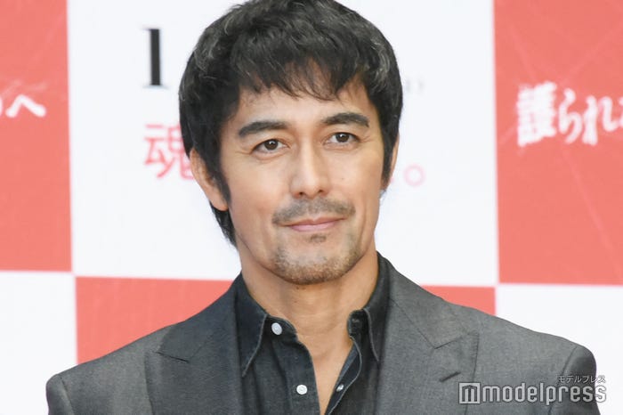 阿部寛 (C)モデルプレス