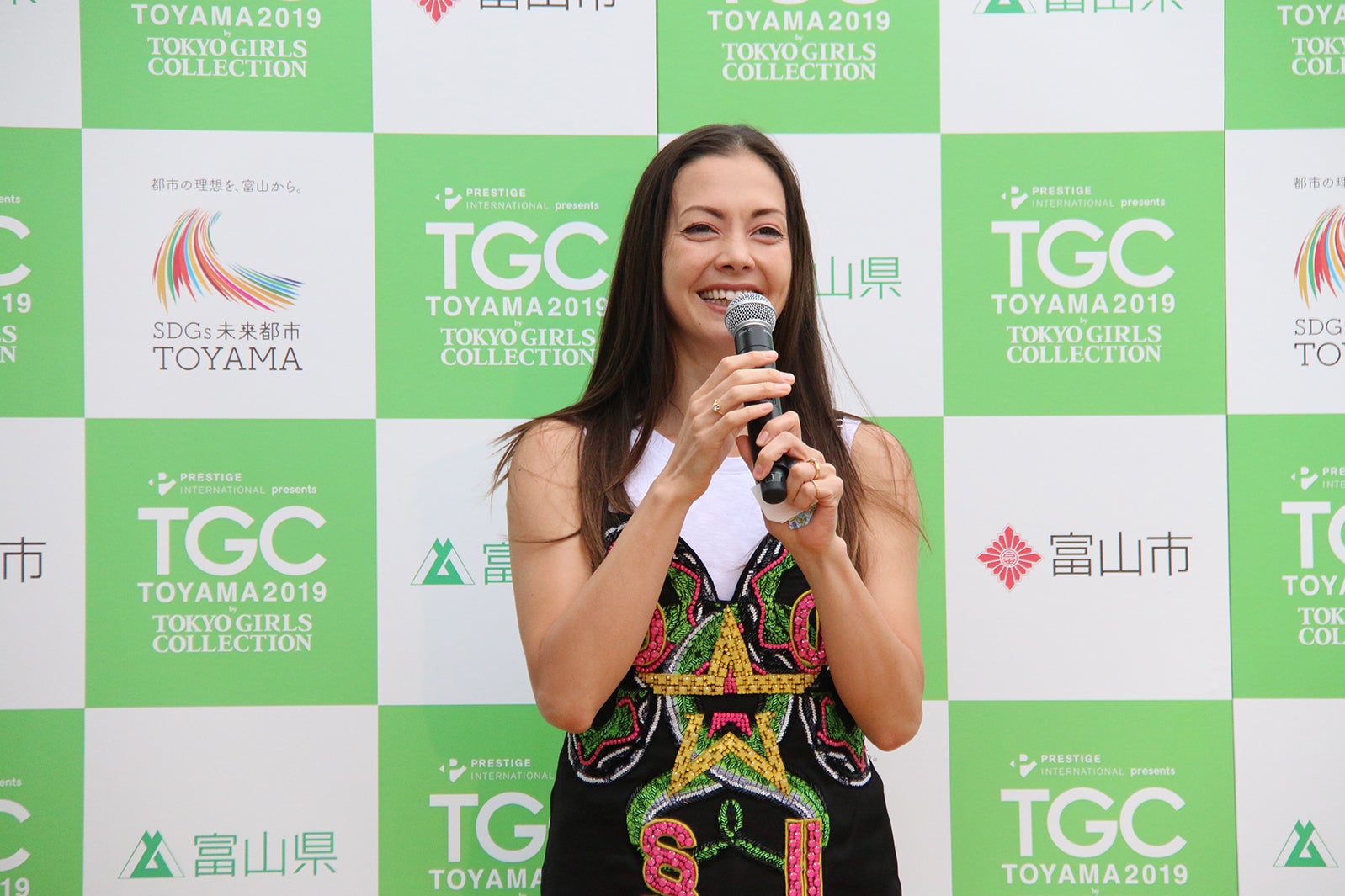 土屋アンナ（提供写真）