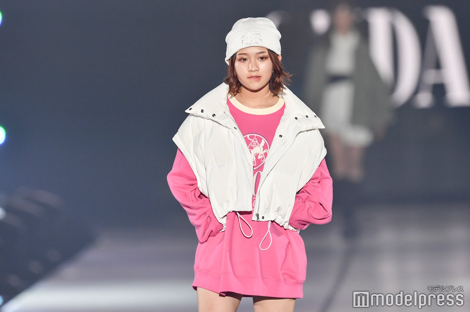 （C）モデルプレス