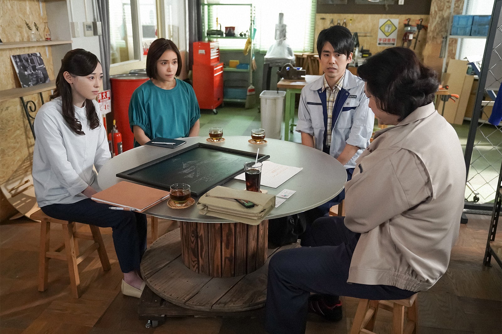 福原遥、山口紗弥加、杉森大祐、久保田磨希／「舞いあがれ！」第108話（C）NHK