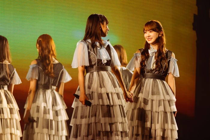 齊藤京子、加藤史帆「4回目のひな誕祭」より/撮影:上山陽介