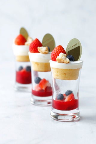 ストロベリーデザートブッフェ／画像提供：ウェスティンホテル東京