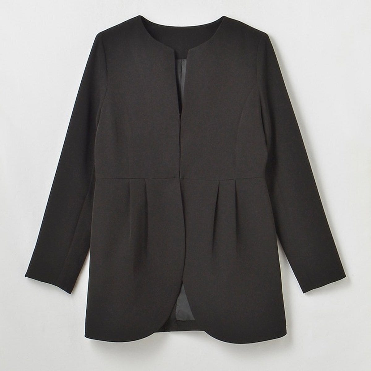 しまむらのノーカラージャケット（どこでもっと！）