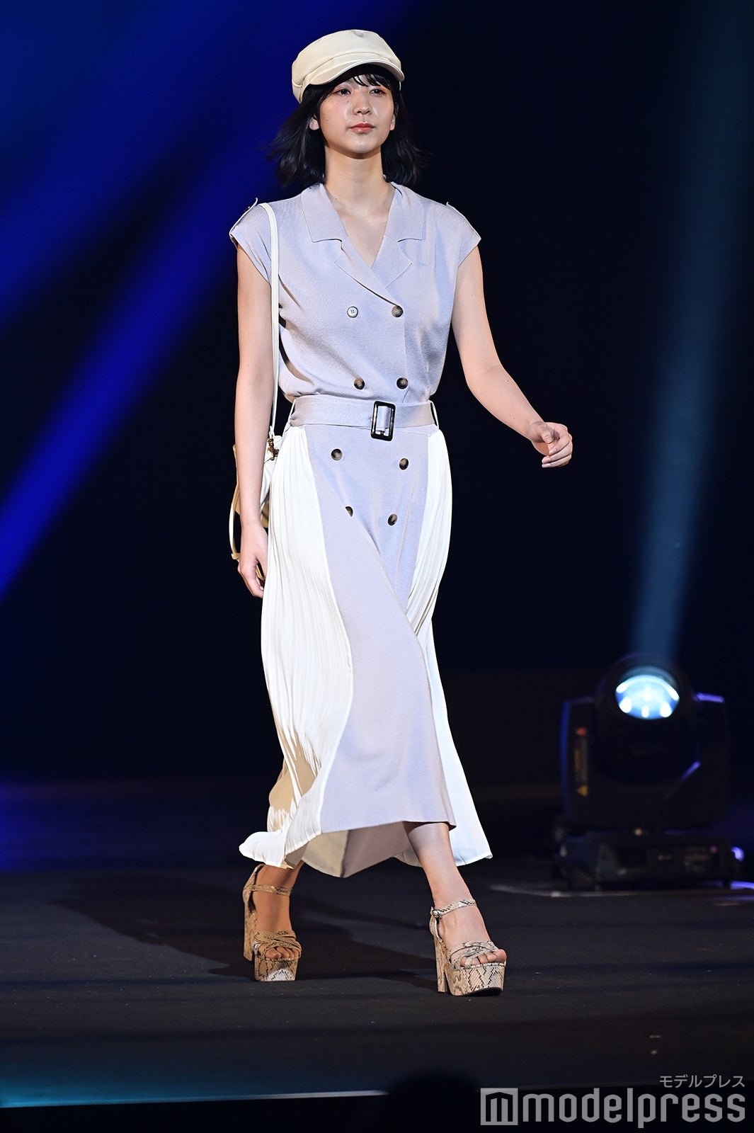 （C）モデルプレス