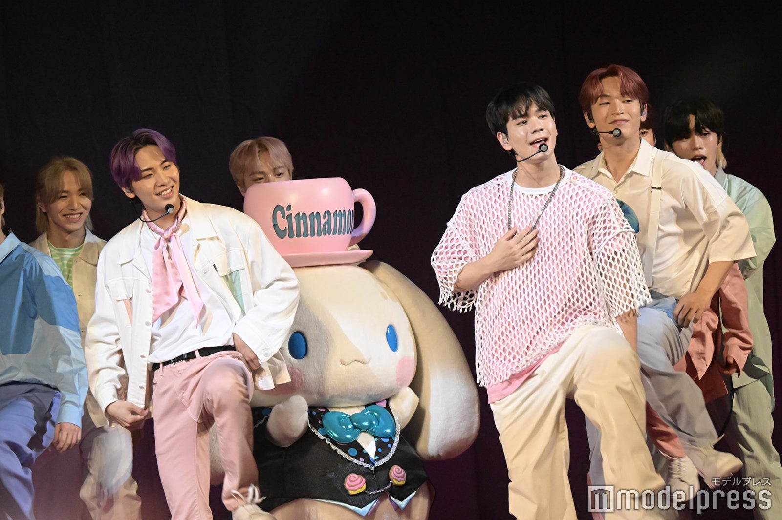 JO1（C）モデルプレス