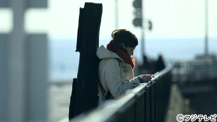 今井洋介からの手紙を読む住岡梨奈/「テラスハウス」1月27日放送回より