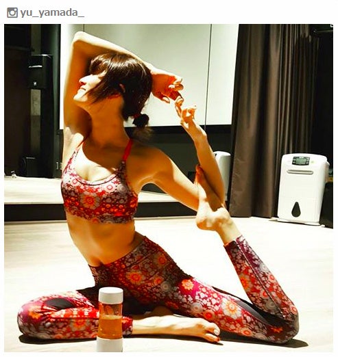 山田優、美ボディの秘訣を公開 「完璧スタイル」に羨望の眼差し