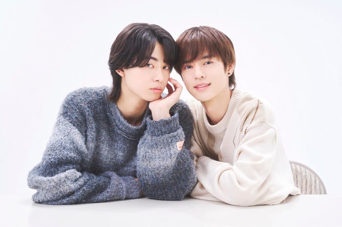 豊田裕大、奥野壮「コスメティック・プレイラバー」キービジュアル(C)フジテレビ