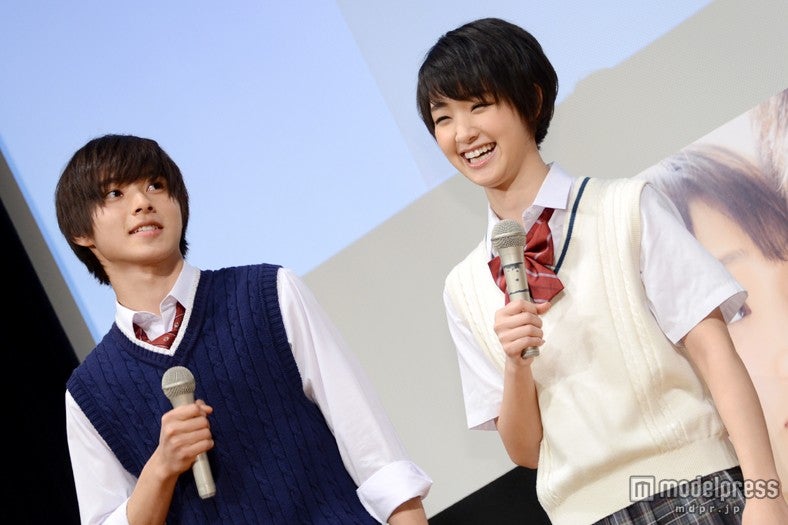 山崎賢人、剛力彩芽