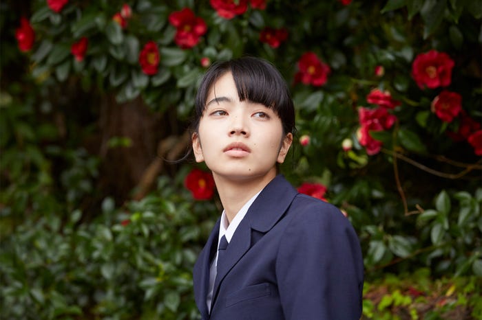 小松菜奈(C)ジョージ朝倉/講談社 (C)2016「溺れるナイフ」製作委員会