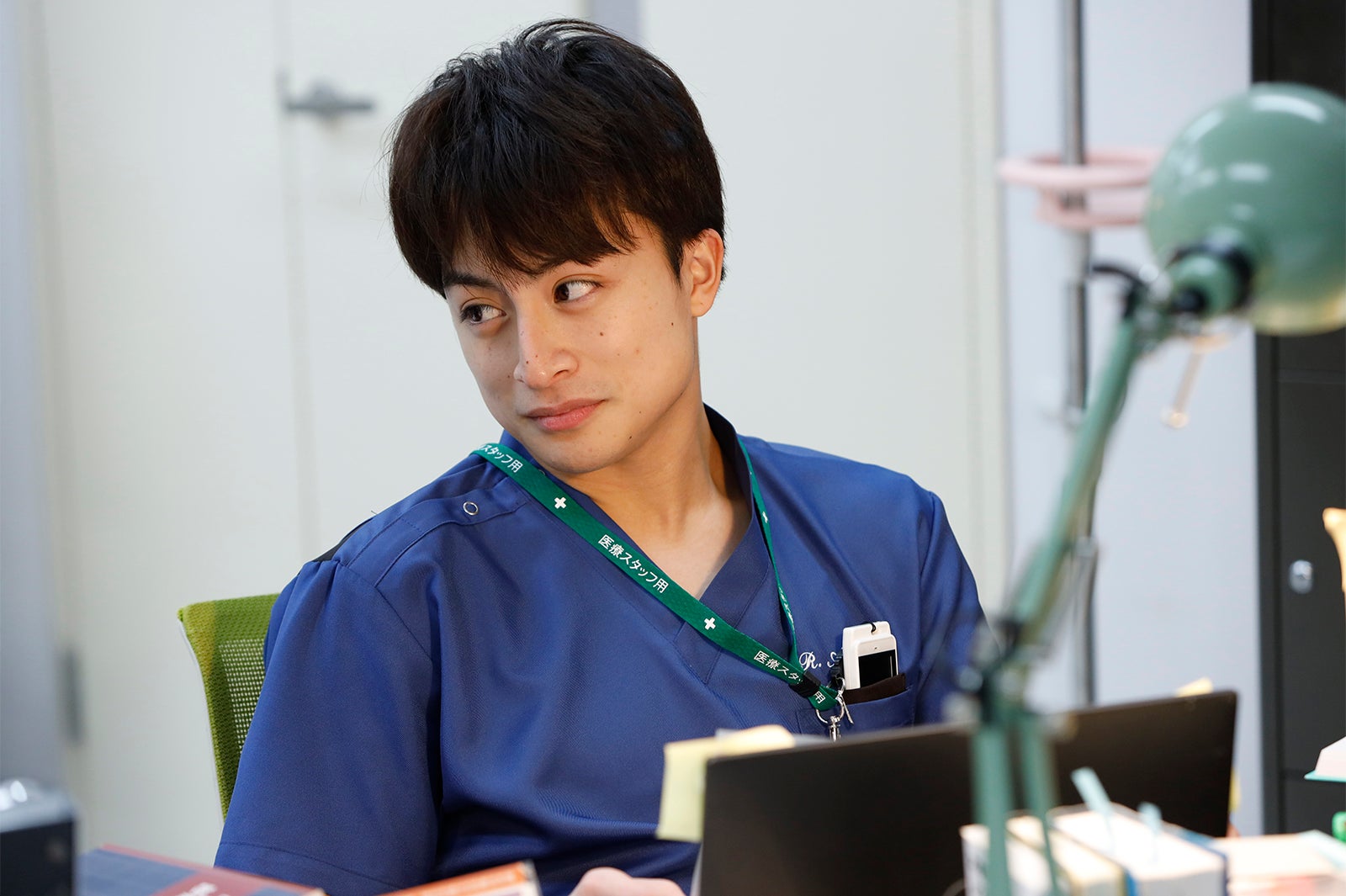 白濱亜嵐「泣くな研修医」（C）テレビ朝日