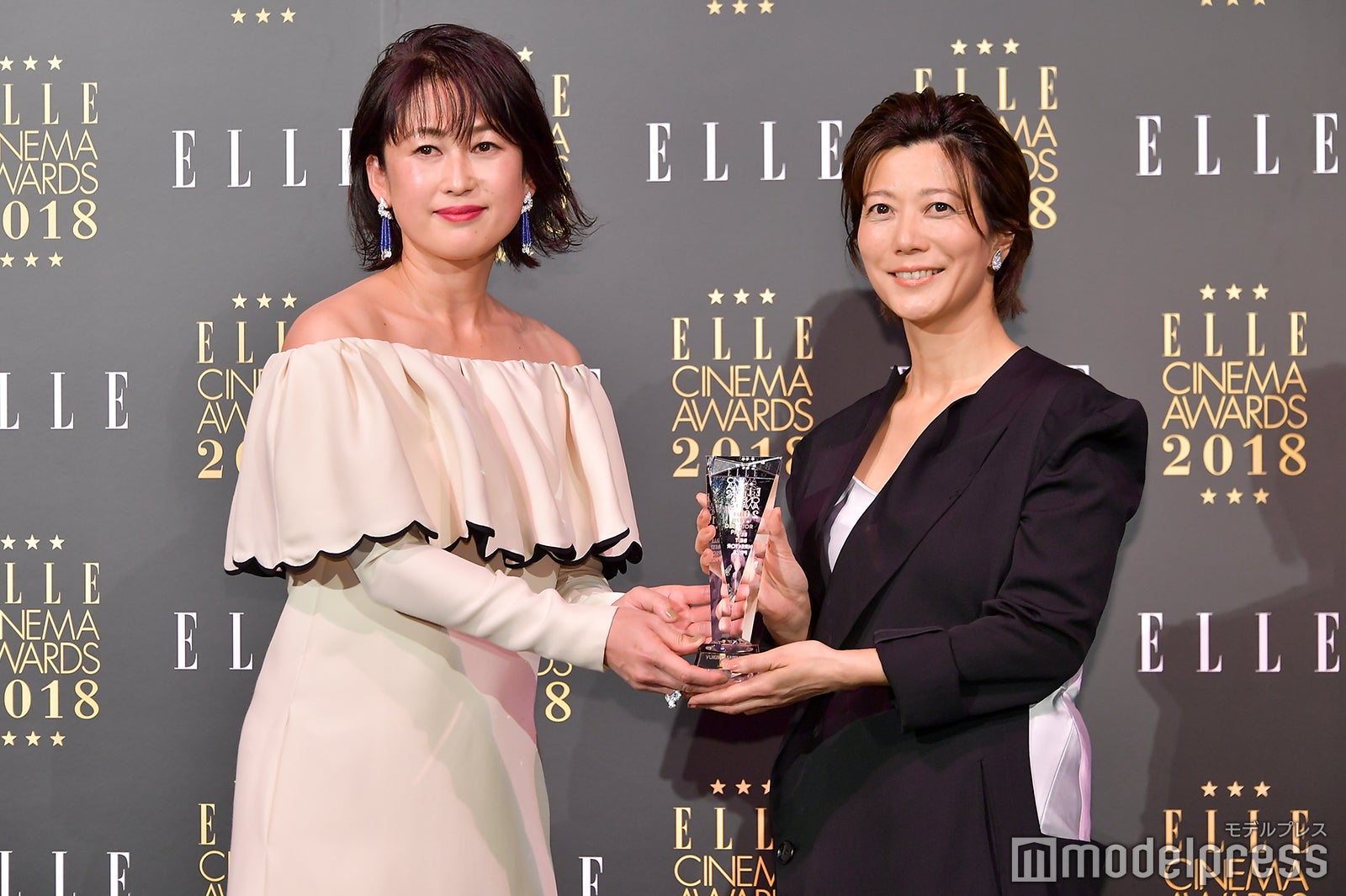 三島有紀子監督（右） （C）モデルプレス