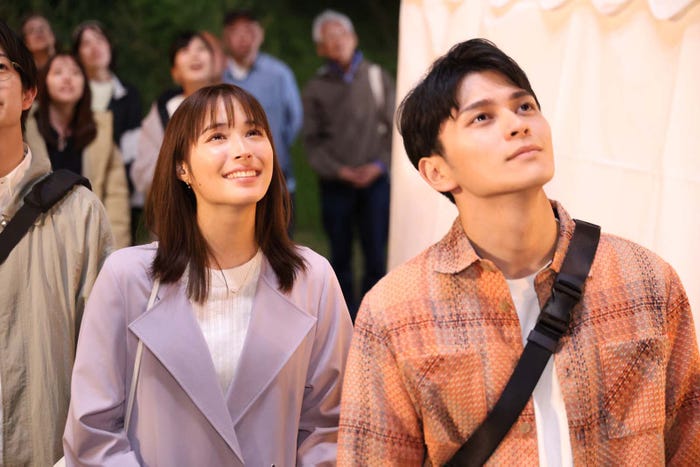 広瀬アリス、眞栄田郷敦「366日」第7話より(C)フジテレビ
