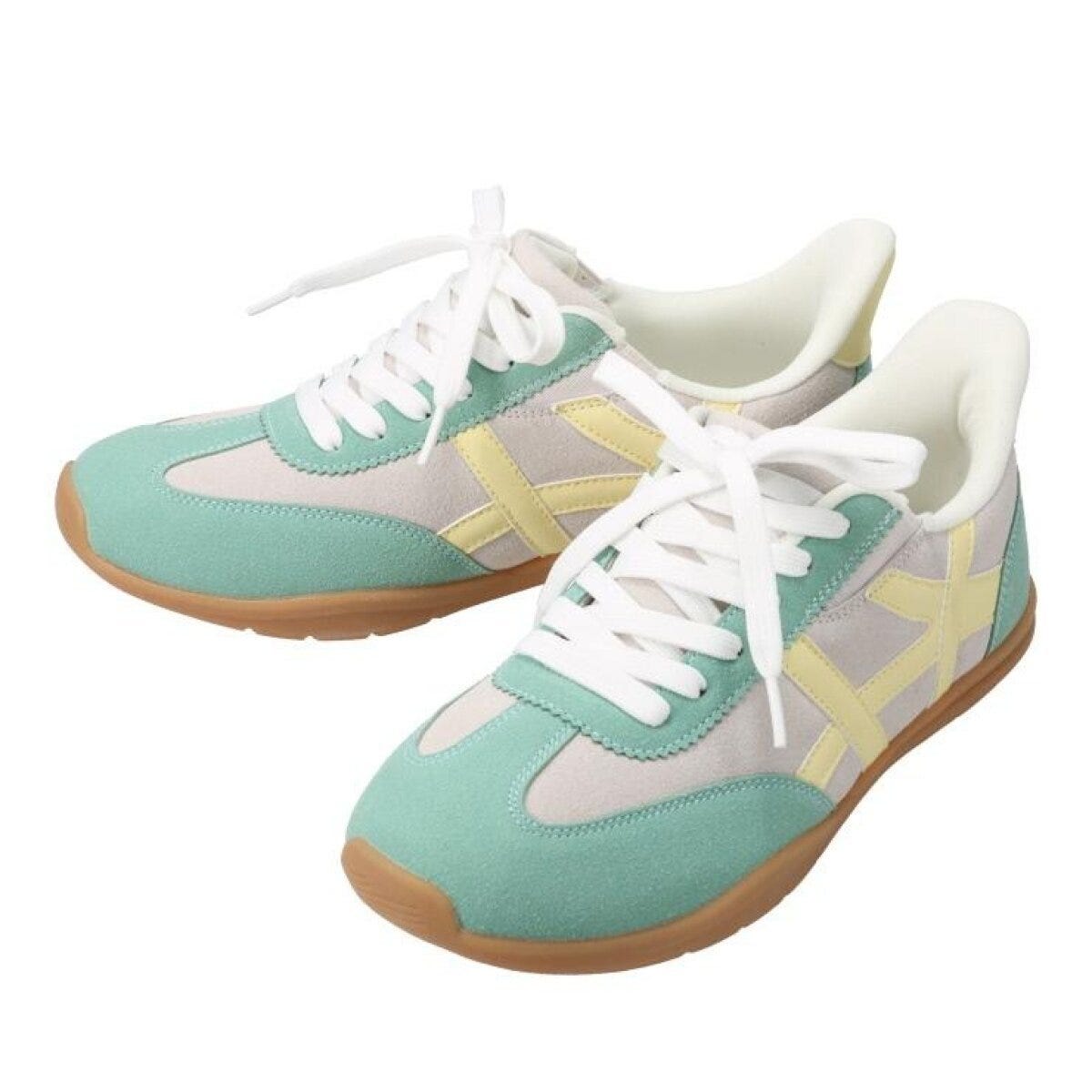 2026春大人女性おすすめしまむら春色スニーカー