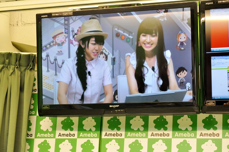 ネット番組生放送を行ったノースリーブスのメンバー