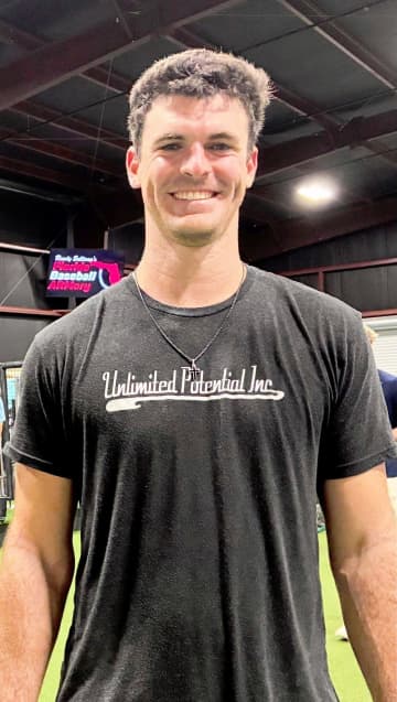 阪神が203センチの大型右腕、新助っ人カーソン・ラグズデールの獲得発表「野球キャリアの新しい章の始まりに興奮」