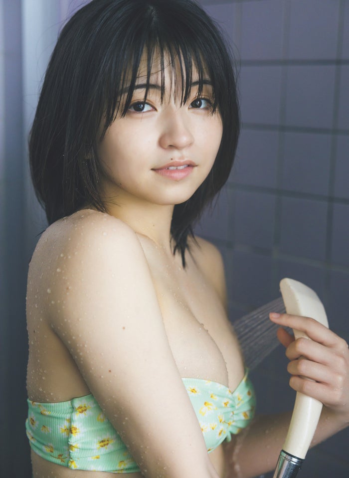 アップアップガールズ（2）佐々木ほのか、シャワー室で大人な表情 艷やかバスト披露