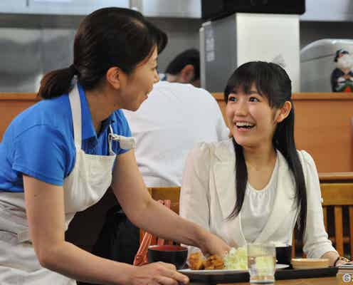 渡辺麻友、「笑顔」と「にらみ」のギャップに注目