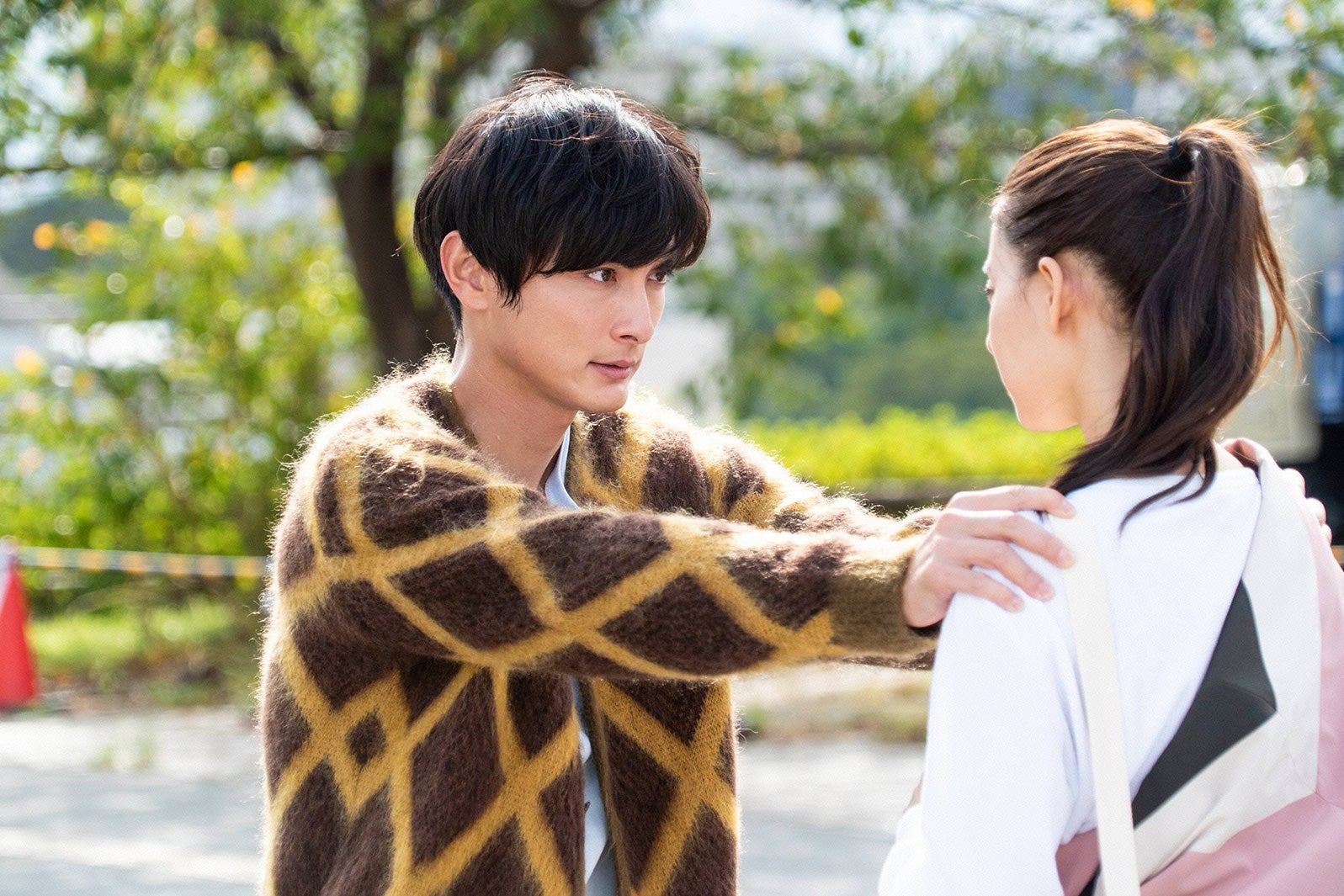 「モトカレマニア」新木優子に続き高良健吾も七変化 和装・パジャマ姿…“脳内会議”に「可愛い」「選べない」の声