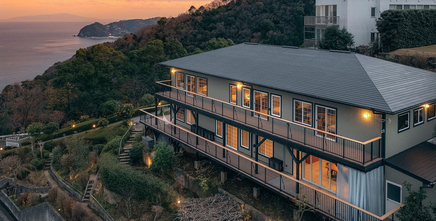 熱海に1日1組限定の温泉付きリゾート、3軒同時オープン