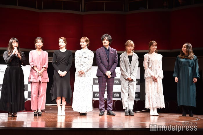 桜井日奈子、近藤千尋、Niki、野崎萌香、久保田悠来、ねお、トリンドル玲奈、華原朋美 (C)モデルプレス