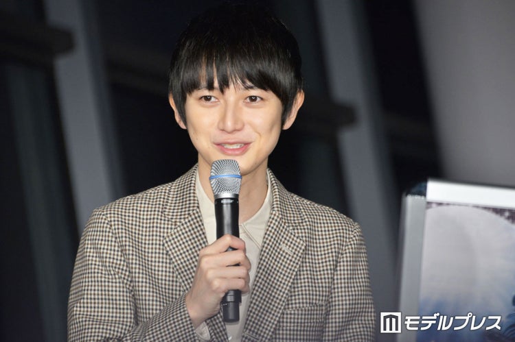 画像1 2 本郷奏多 キスはバクテリアを交換する行為 独特な価値観に驚きの声 モデルプレス