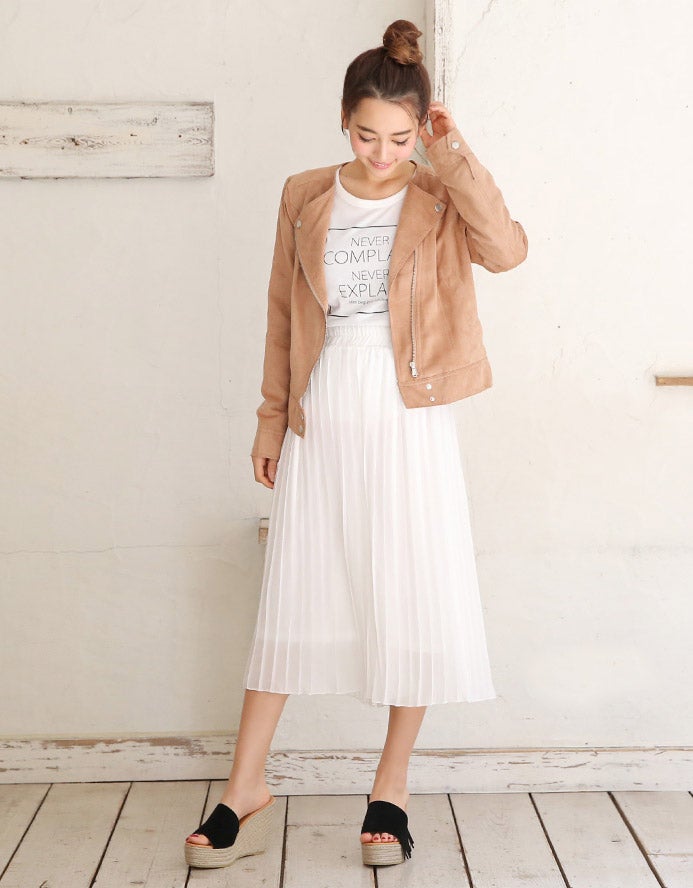 ふんわりシフォン素材・プリーツガウチョパンツ「LuzLlena」3,470円（税込）／画像提供：LuzLlena