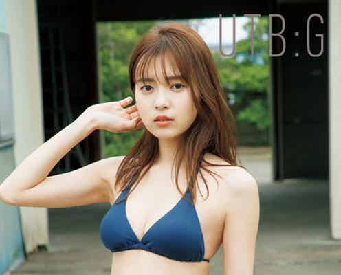 新條由芽、水着姿でしっとり夏グラビア披露