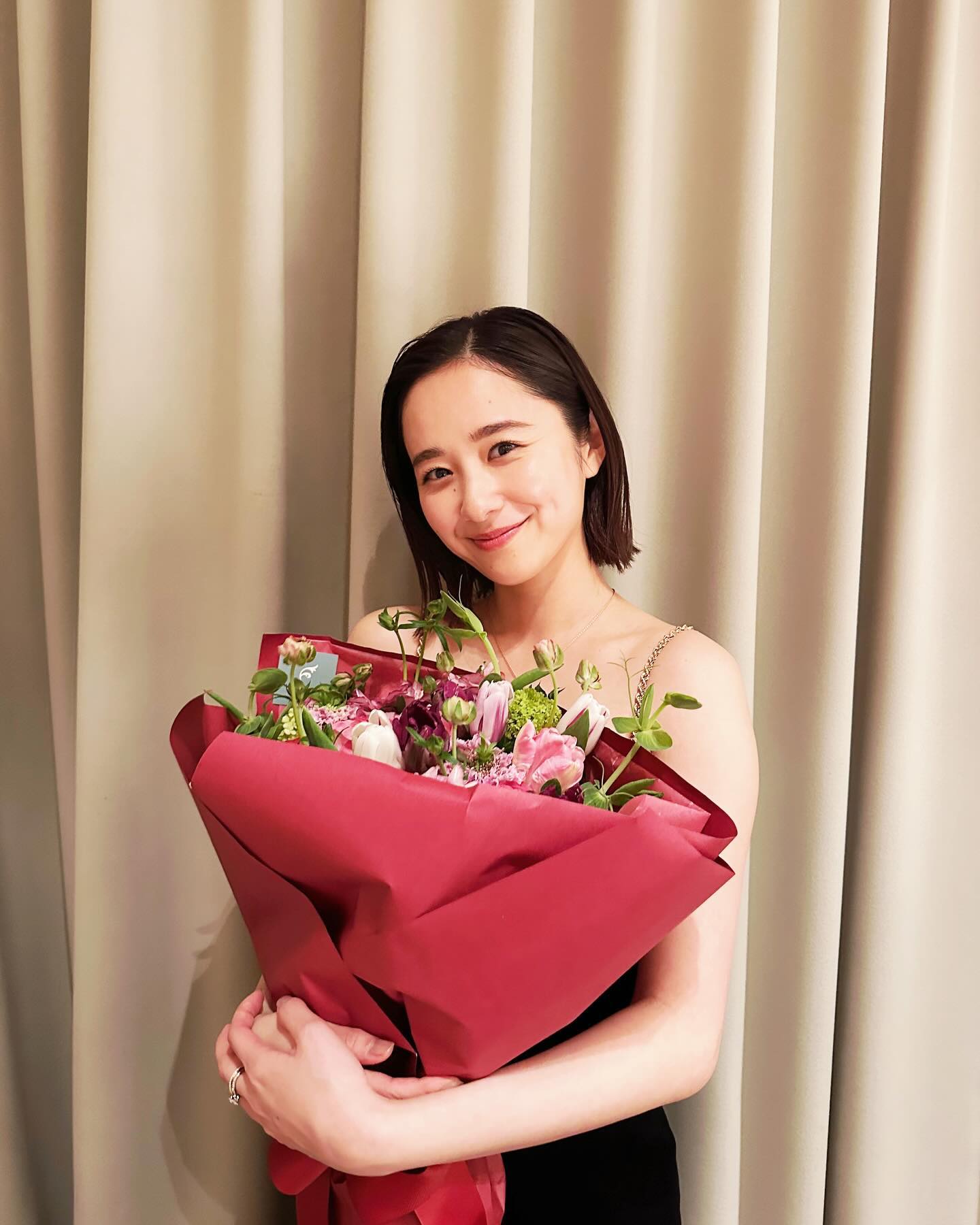 堀田真由Instagramより