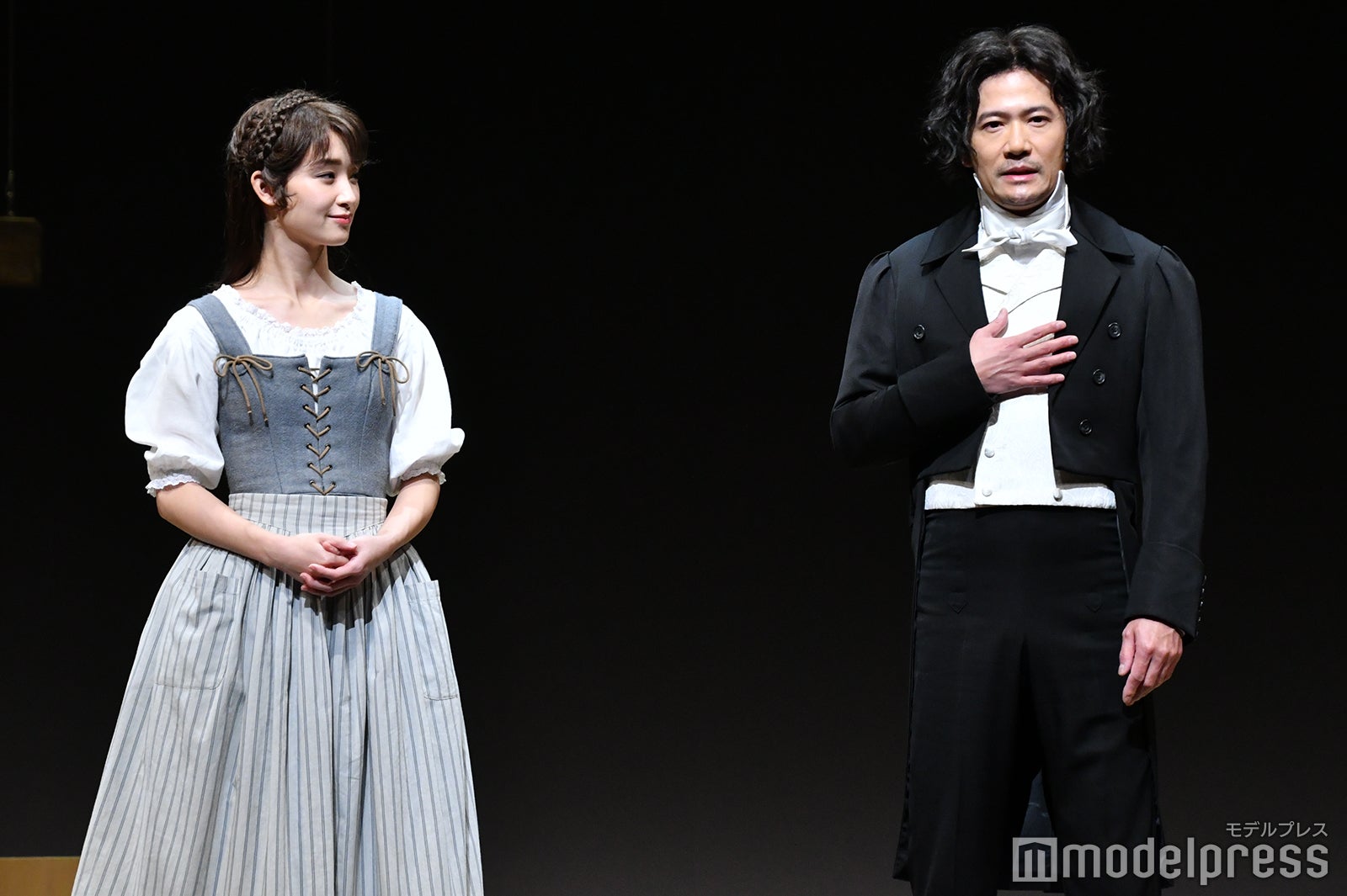 剛力彩芽、稲垣吾郎 （C）モデルプレス