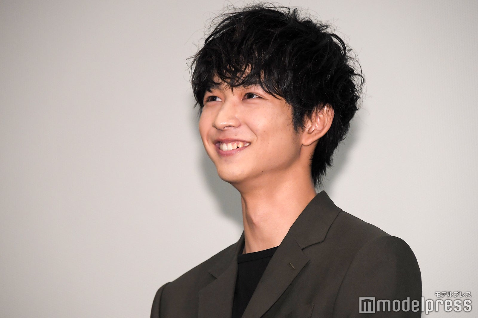 鈴木仁 （C）モデルプレス
