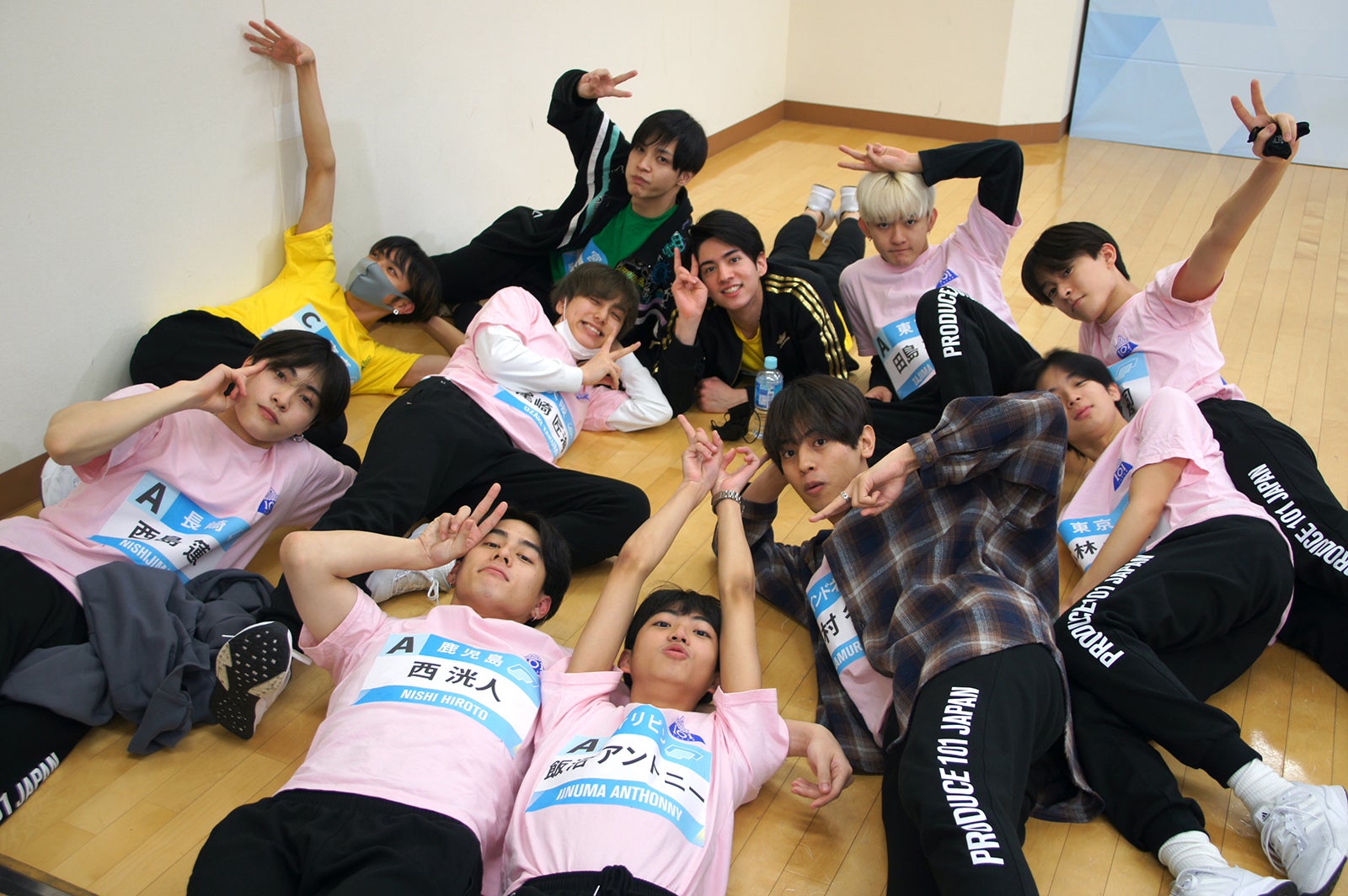 日プ2、公式ファンブック決定 練習生60名“総写真数800枚超”貴重オフショット満載＜PRODUCE 101 JAPAN SEASON2 FAN BOOK＞