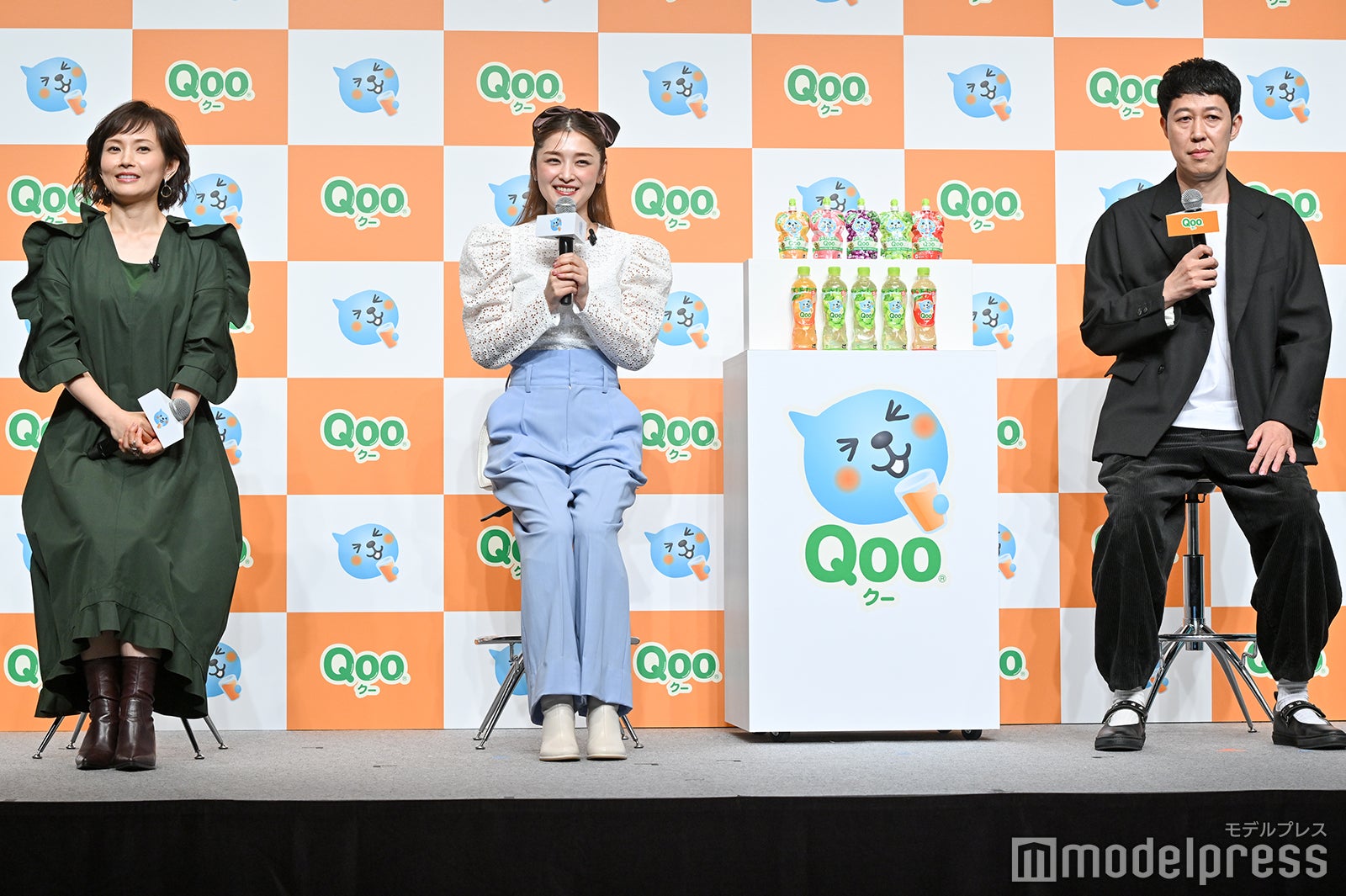 （左から）安倍なつみ、石川梨華、小藪千豊（C）モデルプレス