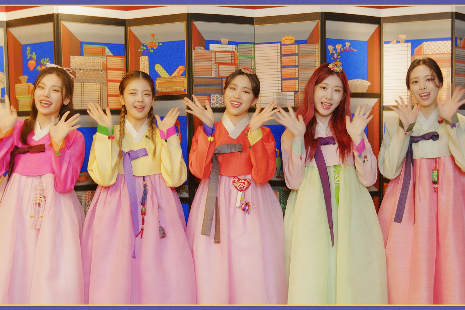 ITZY、韓服姿で新年の挨拶動画公開「可愛い」「素敵」の声