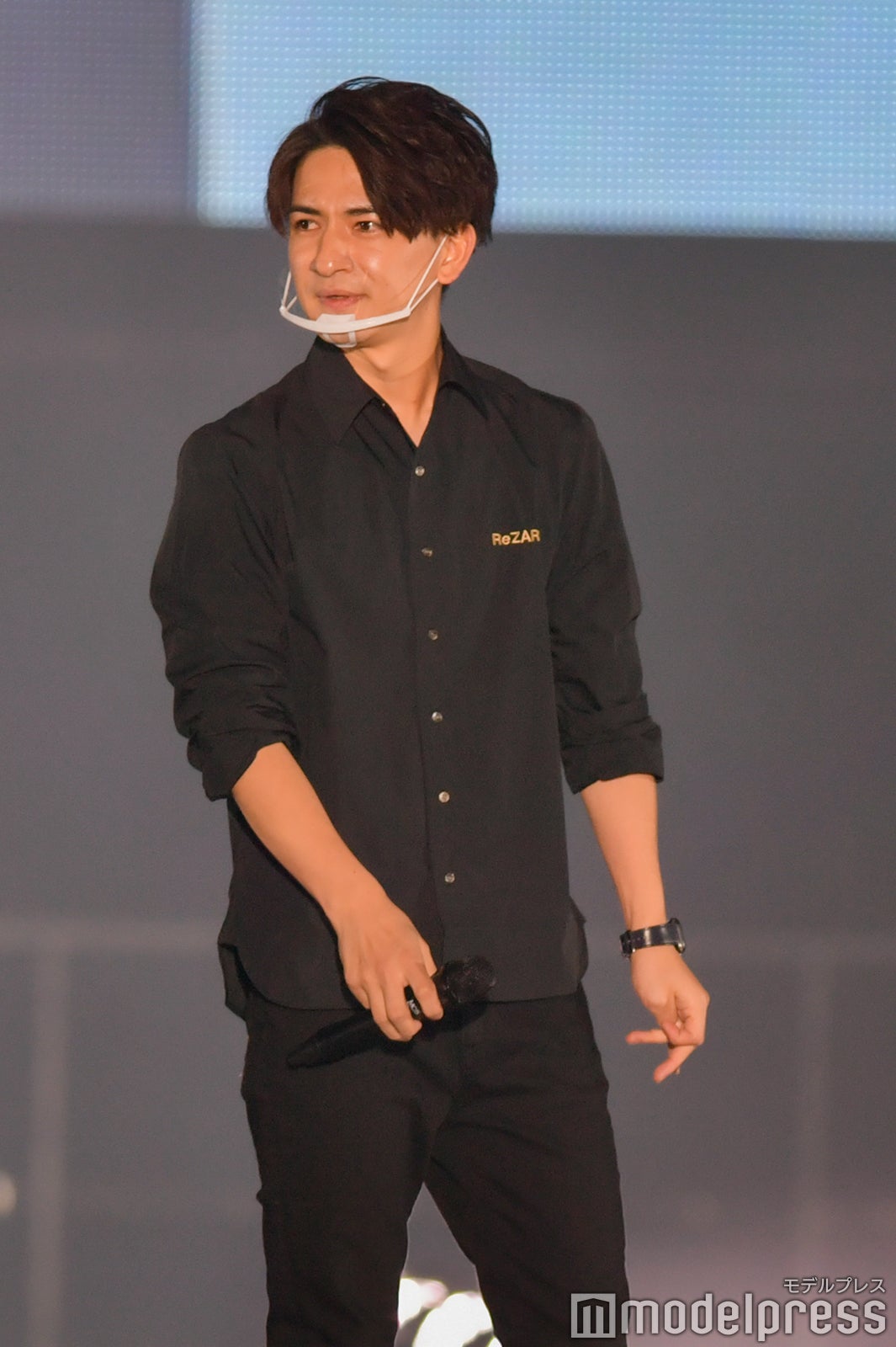 ニシキドアヤト （C）モデルプレス