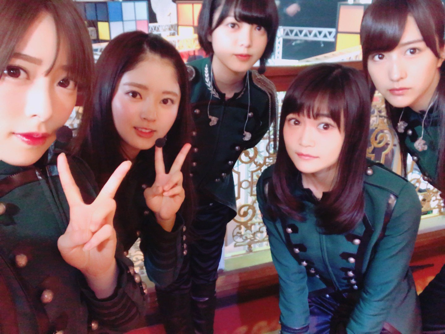 欅坂46「欅共和国」実況で貴重写真＆エピソード続々 “欅愛”溢れる新メンバーも