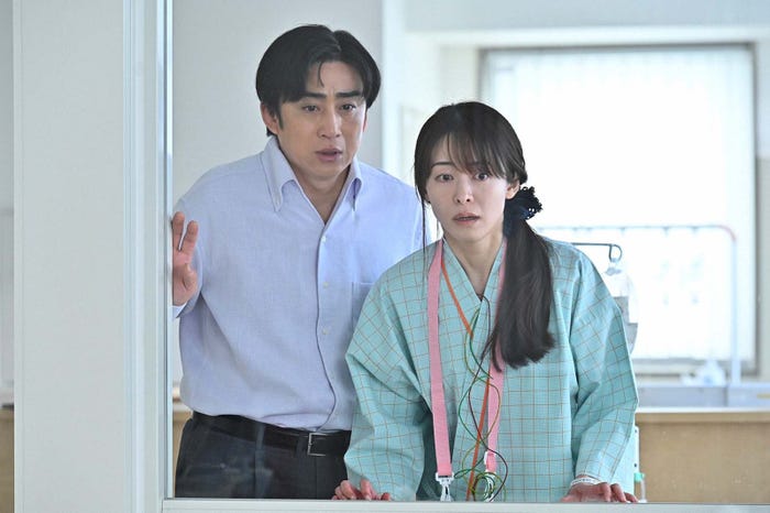 松本幸四郎、森脇英理子 「マイファミリー」最終話より(C)TBS