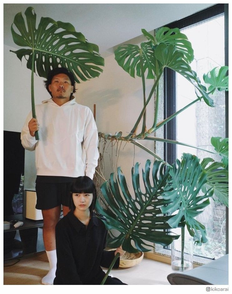 ラグビー稲垣啓太選手の“トトロ感”写真が「可愛い」と話題に　妻・新井貴子の投稿に冨永愛らも反応