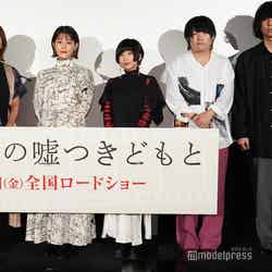 （左から）大久保佳代子、高畑充希、Hakubi（片桐、マツイユウキ、ヤスカワアル） （C）モデルプレス