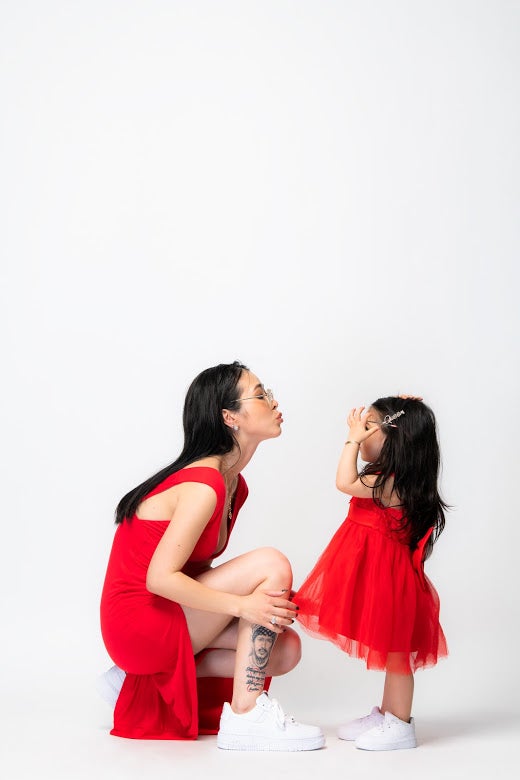 紅蘭＆愛娘（画像提供：KADOKAWA）