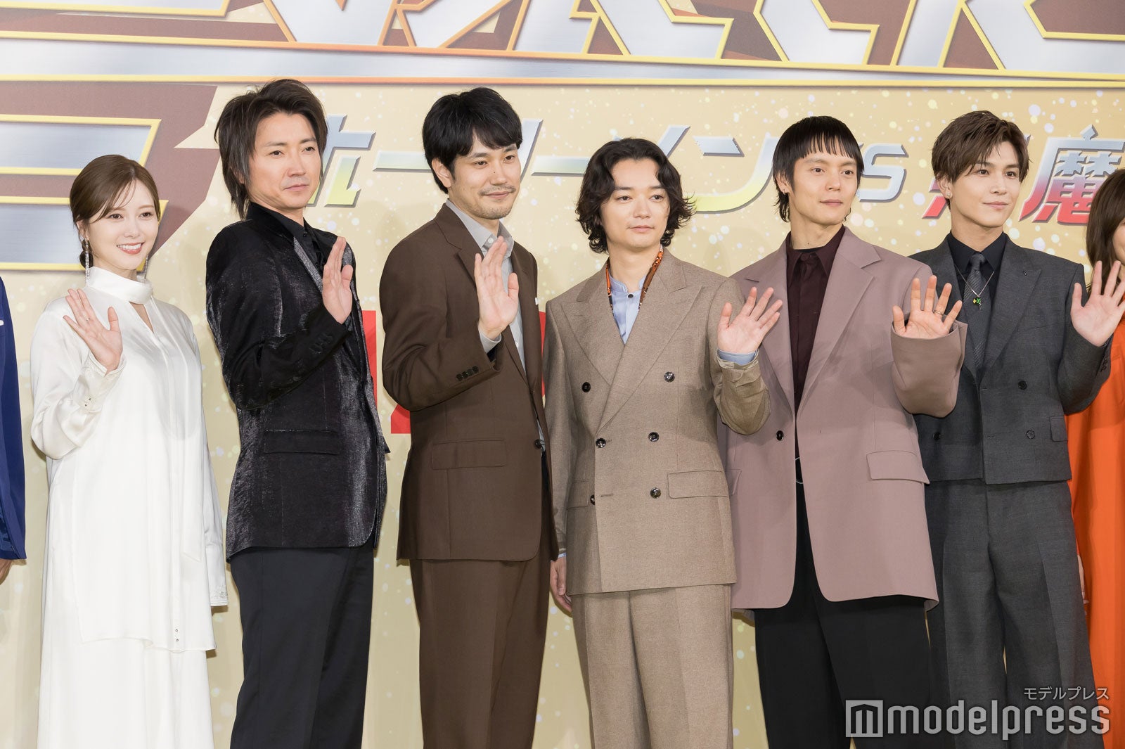 白石麻衣、藤原竜也、松山ケンイチ、染谷将太、窪田正孝、岩田剛典（C）モデルプレス