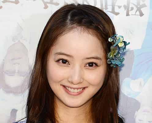 佐々木希“スクール水着風”に照れ「恥ずかしかった」