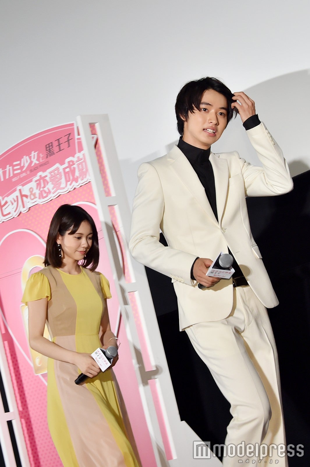 二階堂ふみ、山崎賢人（C）モデルプレス