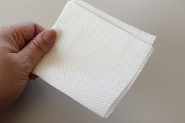 100均　ダイソー　ウォーターファンデーション