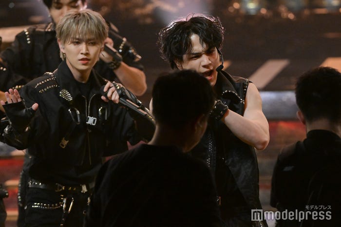 立派な大人になった豆原一成(C)モデルプレス