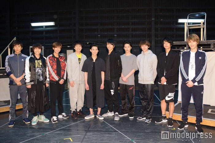 (左から)池岡亮介、小澤廉、赤澤燈、宮崎秋人、松田凌、廣瀬智紀、安西慎太郎、安西慎太郎、黒羽麻璃央、神永圭佑(C)モデルプレス